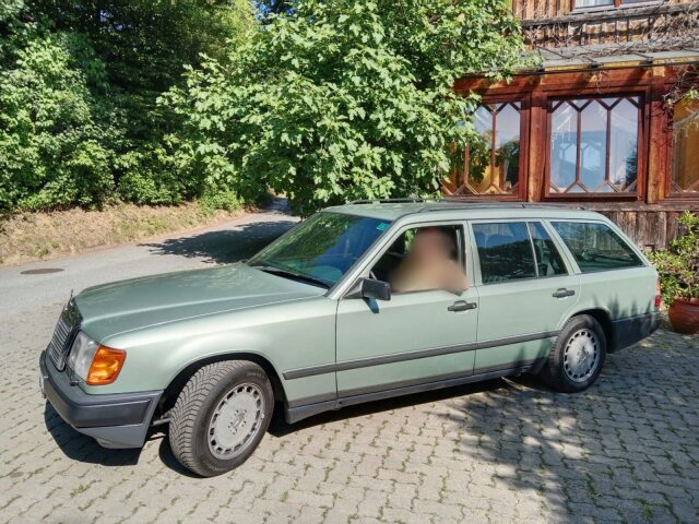 Mercedes-Benz 300