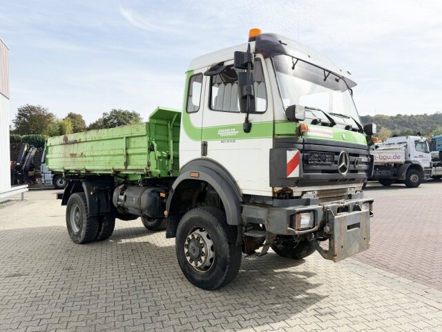 Mercedes-Benz -