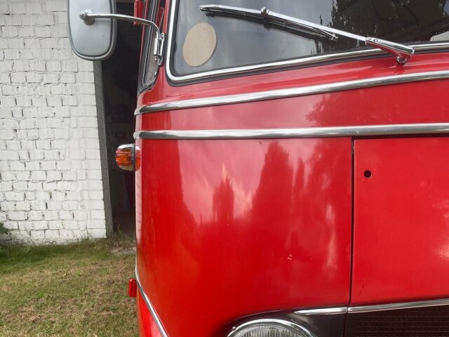 Mercedes-Benz 319