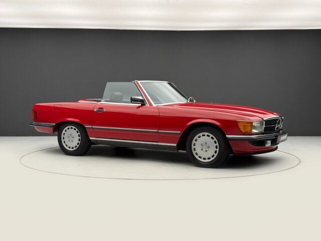 Mercedes-Benz SL 300