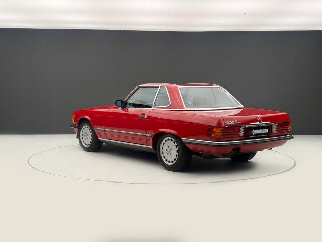 Mercedes-Benz SL 300