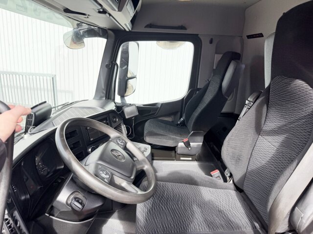 Mercedes-Benz Arocs