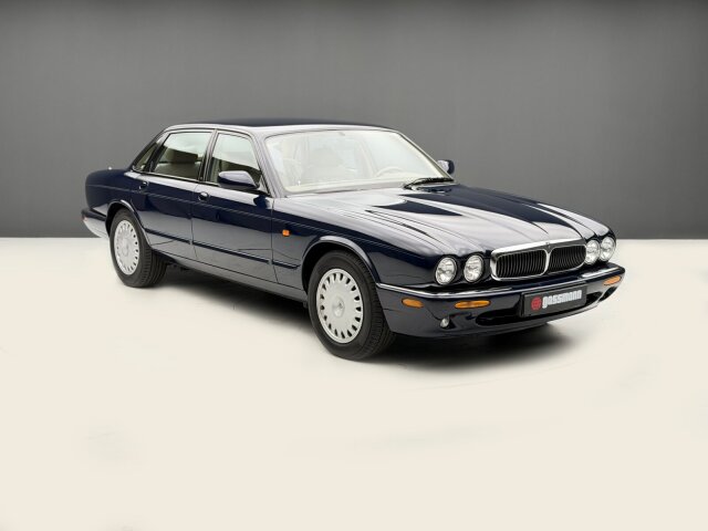 JaguarXJ 8 Limosine