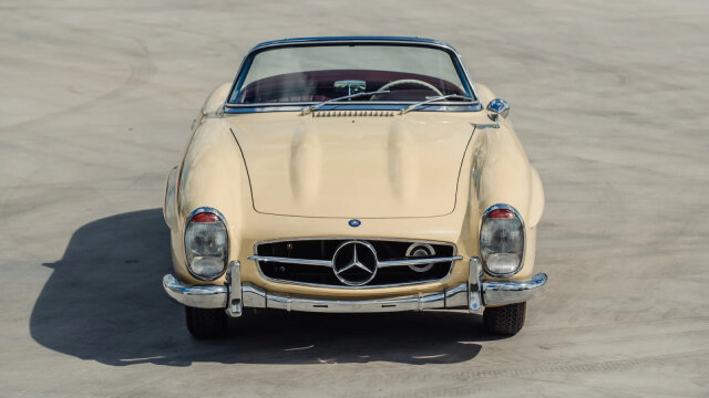 Mercedes-Benz 300