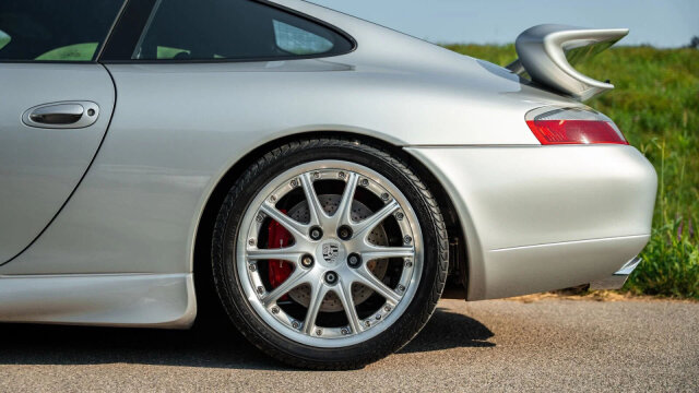 Porsche 996