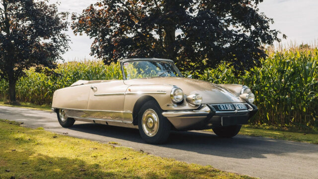 CitroenDS 21 Cabriolet / Palm Beach / Chapron