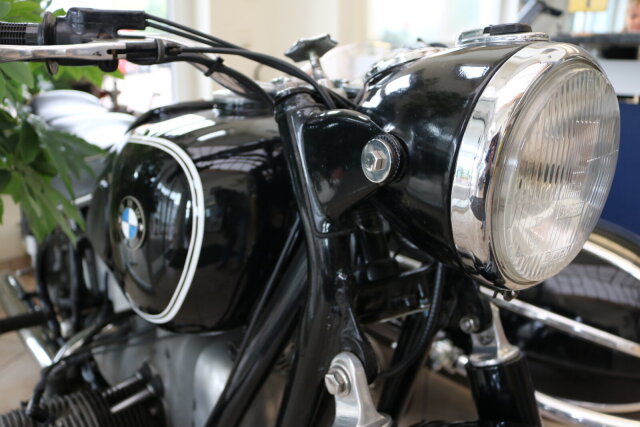 BMW R