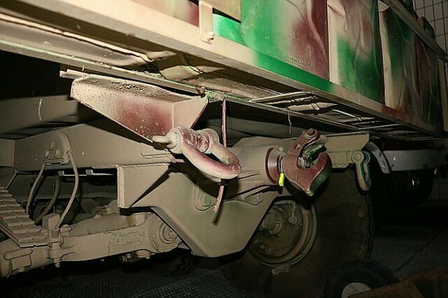 HOTCHKISS & CO ( F ) W 15T