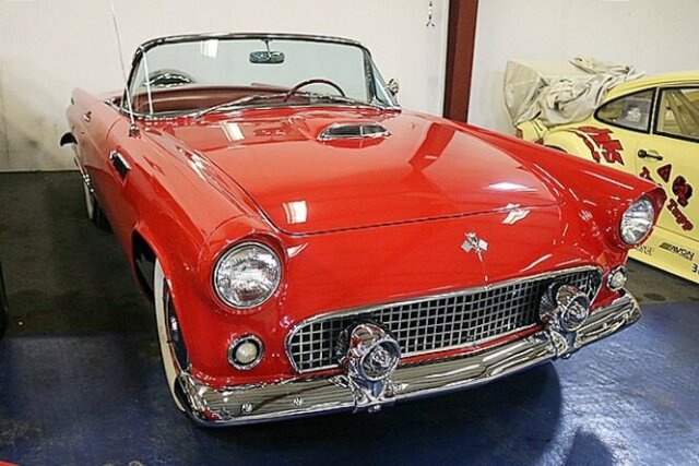 Ford Thunderbird