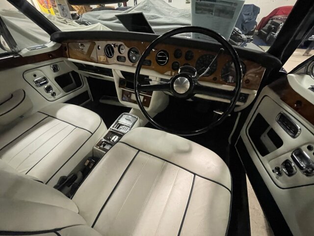Rolls Royce Corniche