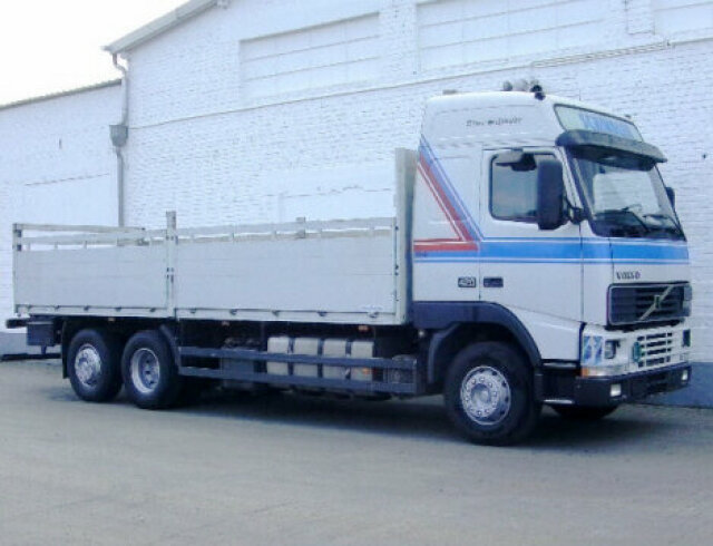 VOLVO (S)FH New 12-420 6x2