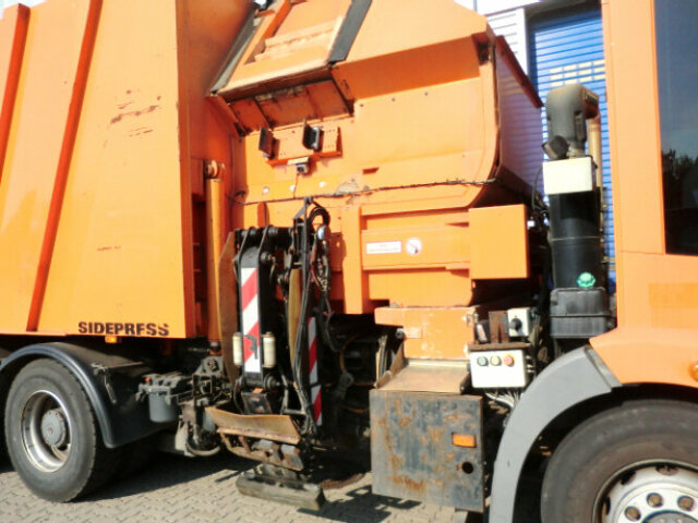 Mercedes-Benz Econic