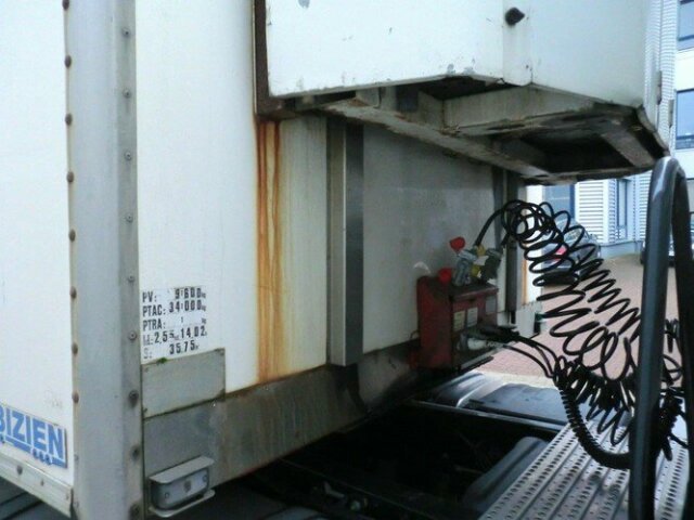 FRUEHAUF,FRANCE (F) -