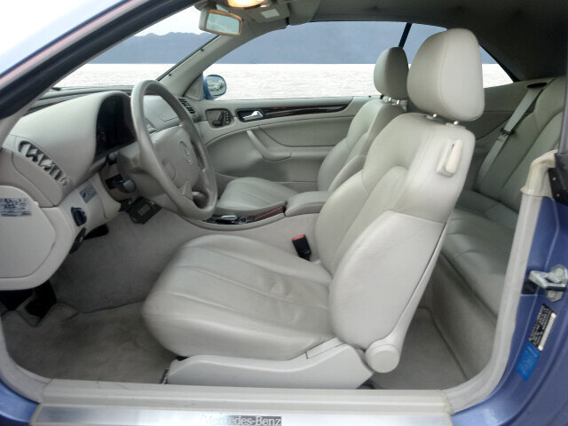 Mercedes-Benz CLK 320