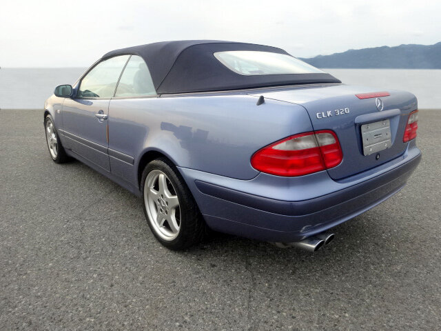 Mercedes-Benz CLK 320