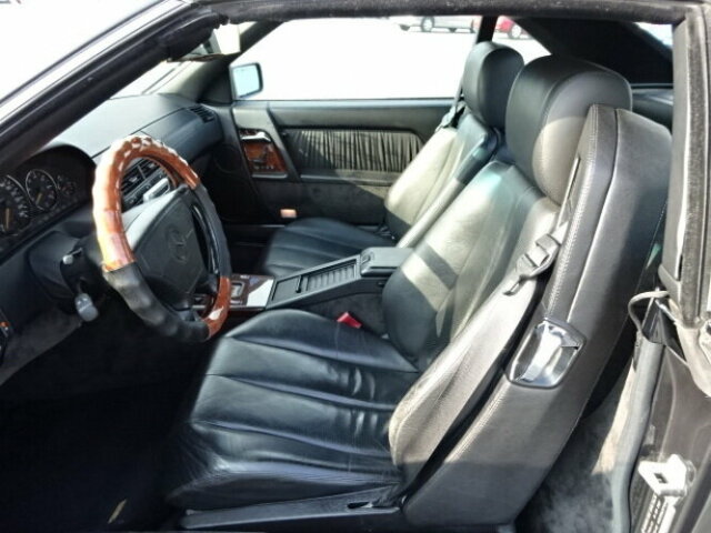 Mercedes-Benz SL 320