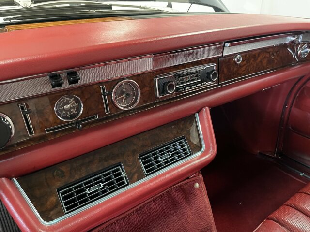 Mercedes-Benz 600