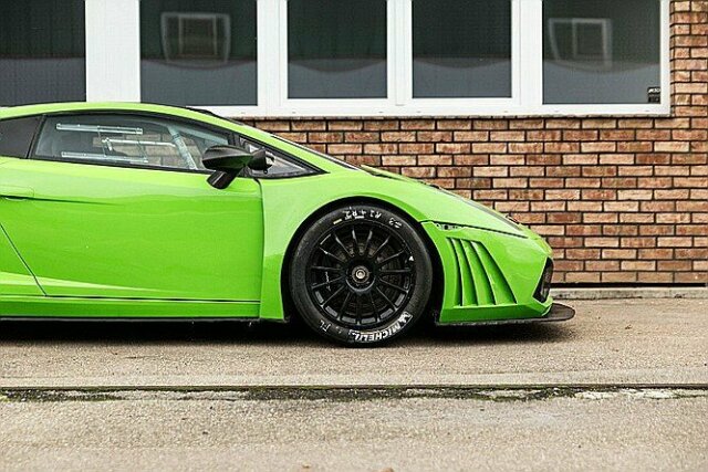 LAMBORGHINI Gallardo