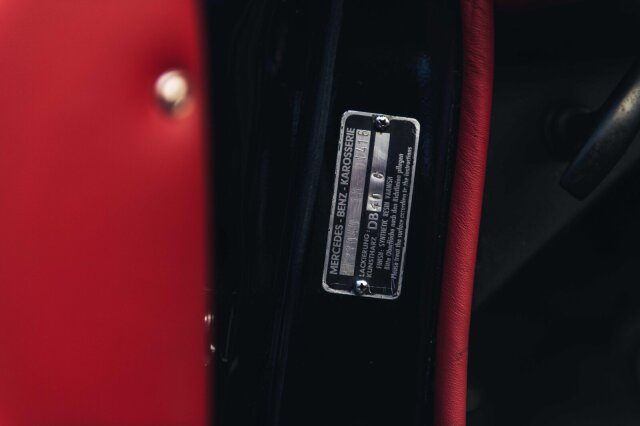 MERCEDES-BENZ 190
