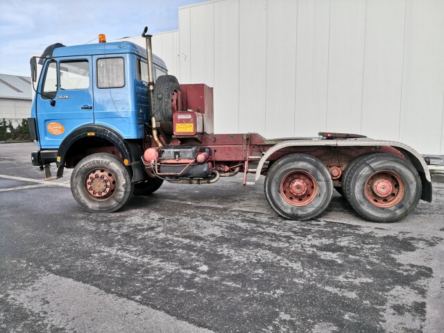 Mercedes-Benz-