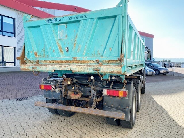 SCANIA (S) P