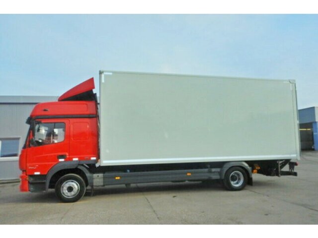 DAIMLER-BENZ Atego
