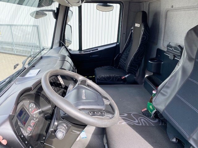 IVECO-MAGIRUS Stralis