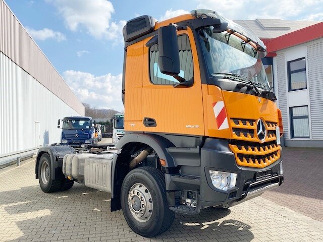 DAIMLER-BENZ Arocs