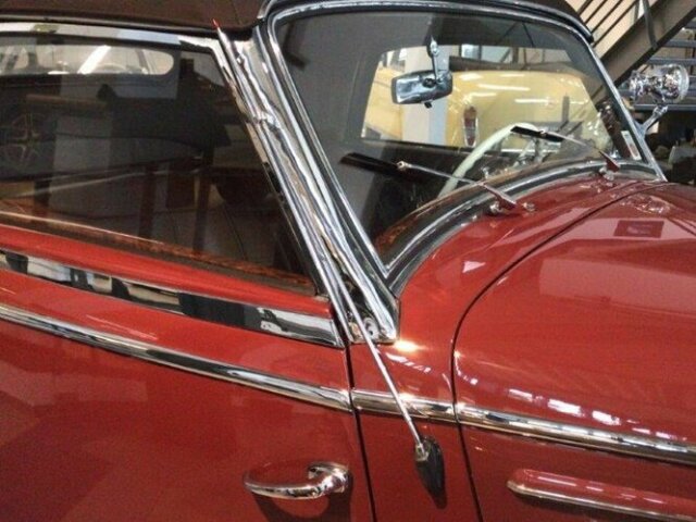 MERCEDES-BENZ 220