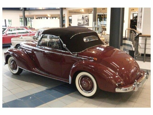 MERCEDES-BENZ 220