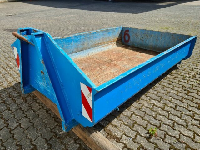 UNBEKANNT-