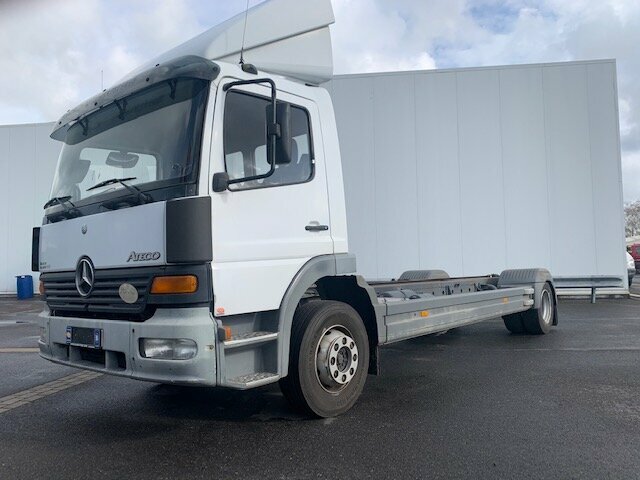 MERCEDES-BENZ Atego