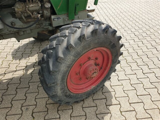 KLOECKNER-H-DEUTZ D