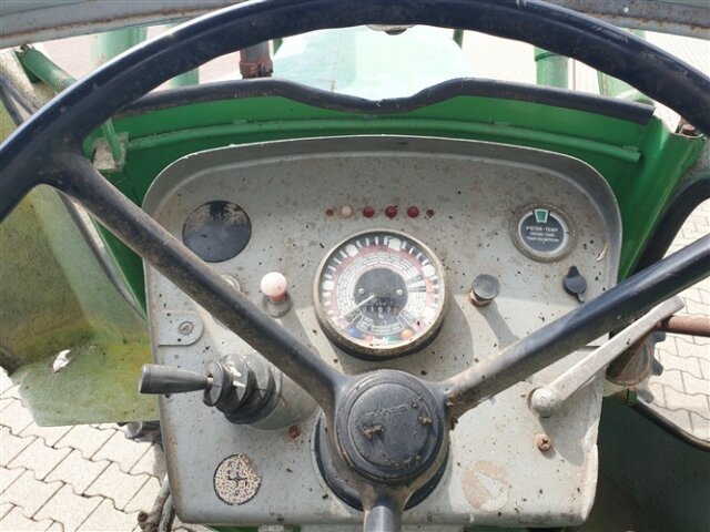 KLOECKNER-H-DEUTZ D