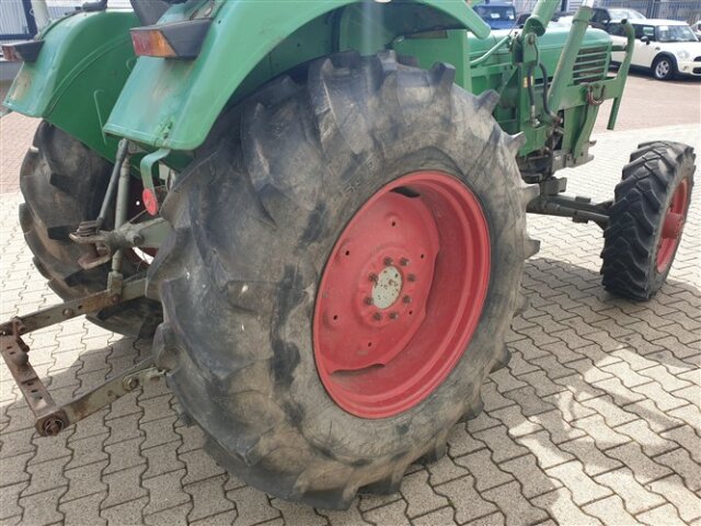 KLOECKNER-H-DEUTZ D