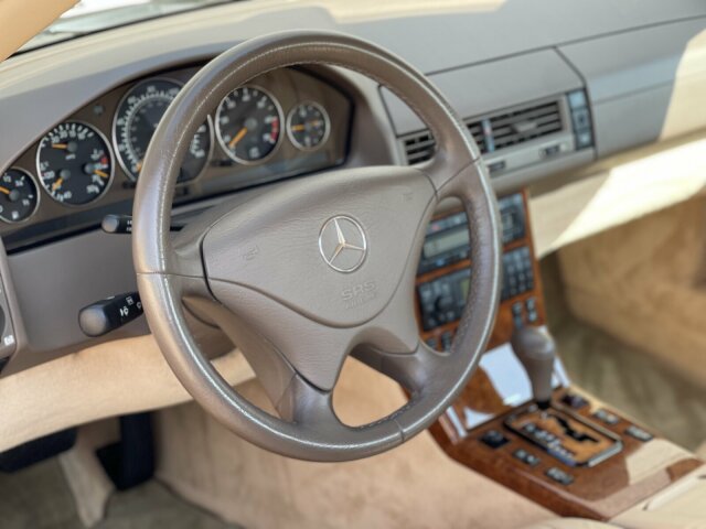 MERCEDES-BENZ SL 500