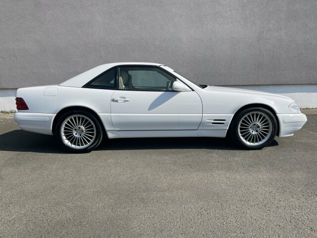MERCEDES-BENZ SL 500