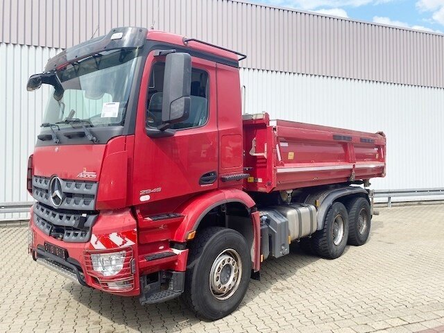 DAIMLER-BENZ -
