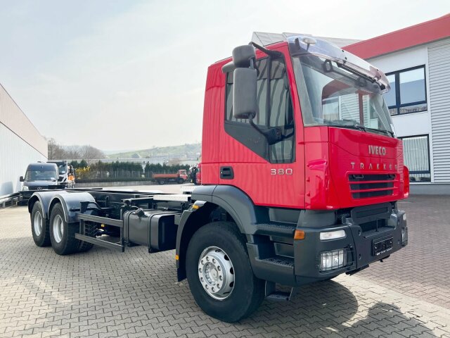 IVECO-MAGIRUS Trakker
