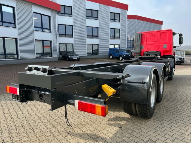 IVECO-MAGIRUS Trakker