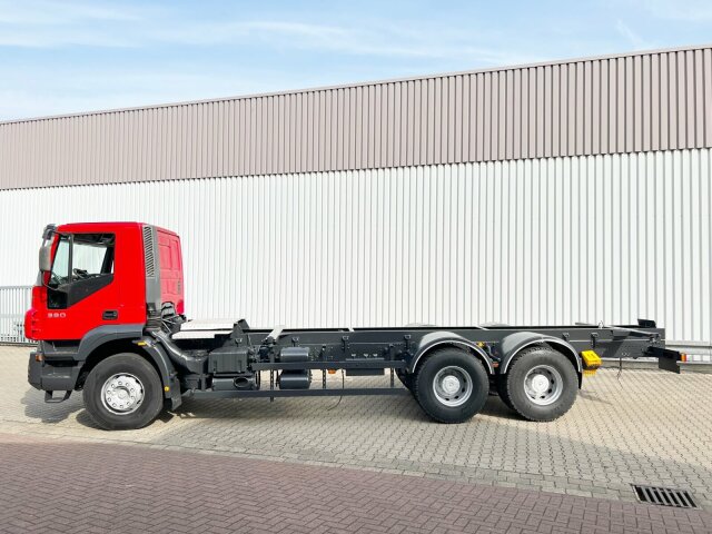 IVECO-MAGIRUS Trakker