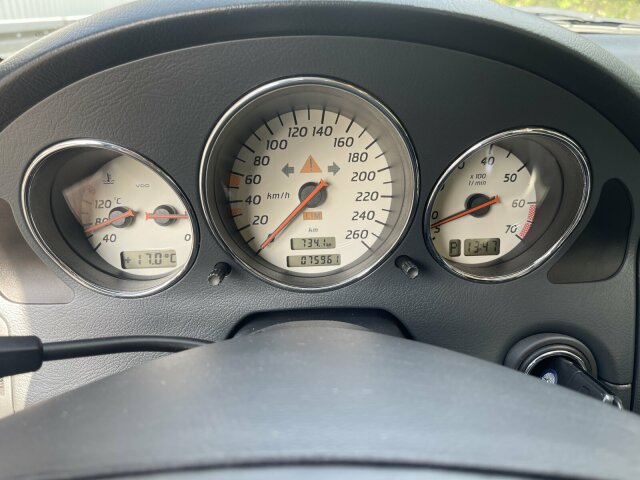 MERCEDES-BENZ SLK 320