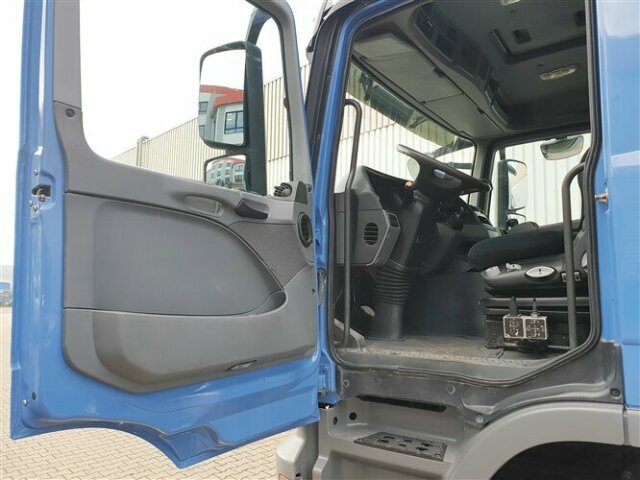 DAIMLER-BENZ Actros