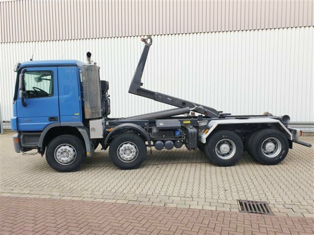 DAIMLER-BENZ Actros