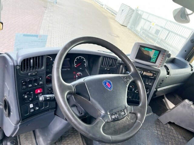 SCANIA (S) P