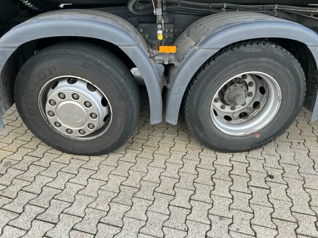 SCANIA (S) P