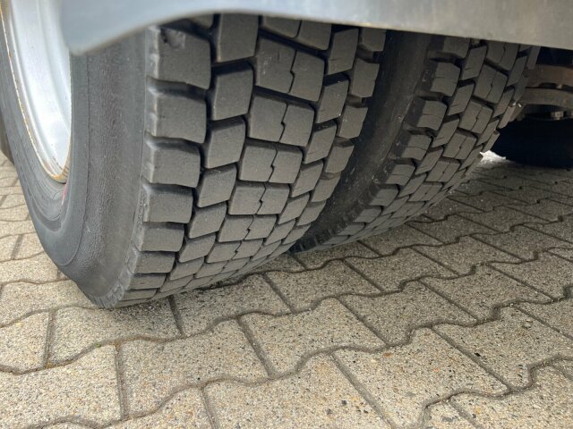 SCANIA (S) P