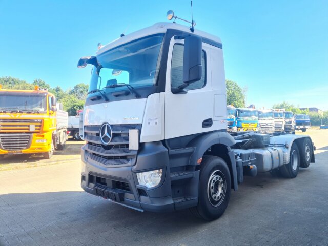 DAIMLER-BENZ Antos