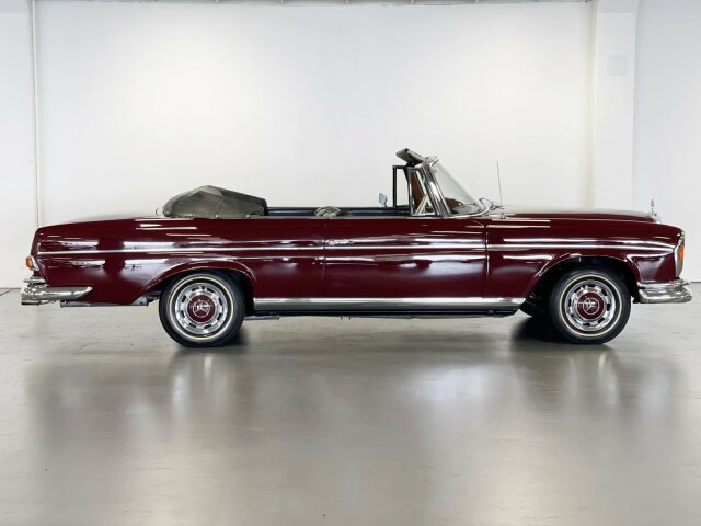 MERCEDES-BENZ 220