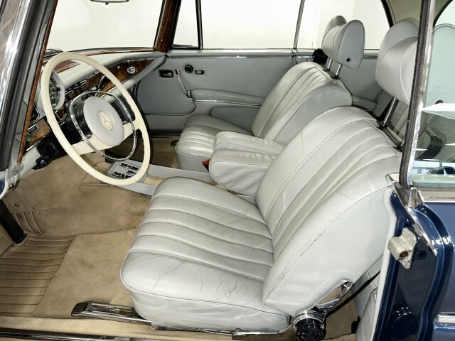 MERCEDES-BENZ 280